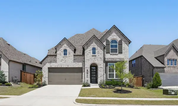 4008 Prickly Pear Avenue, Aubrey, TX 76227