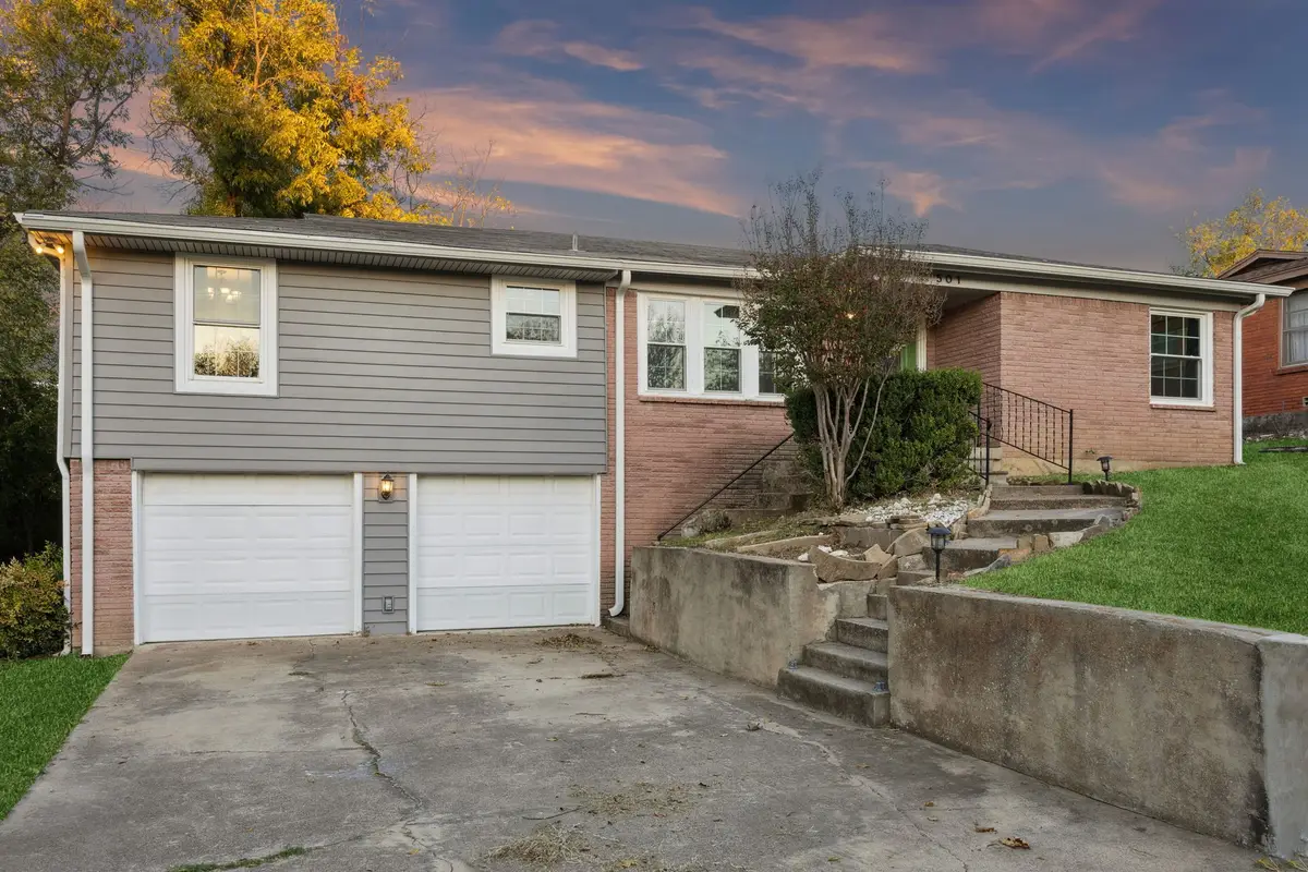 501 Odie Drive, White Settlement, TX 76108 - Image #1