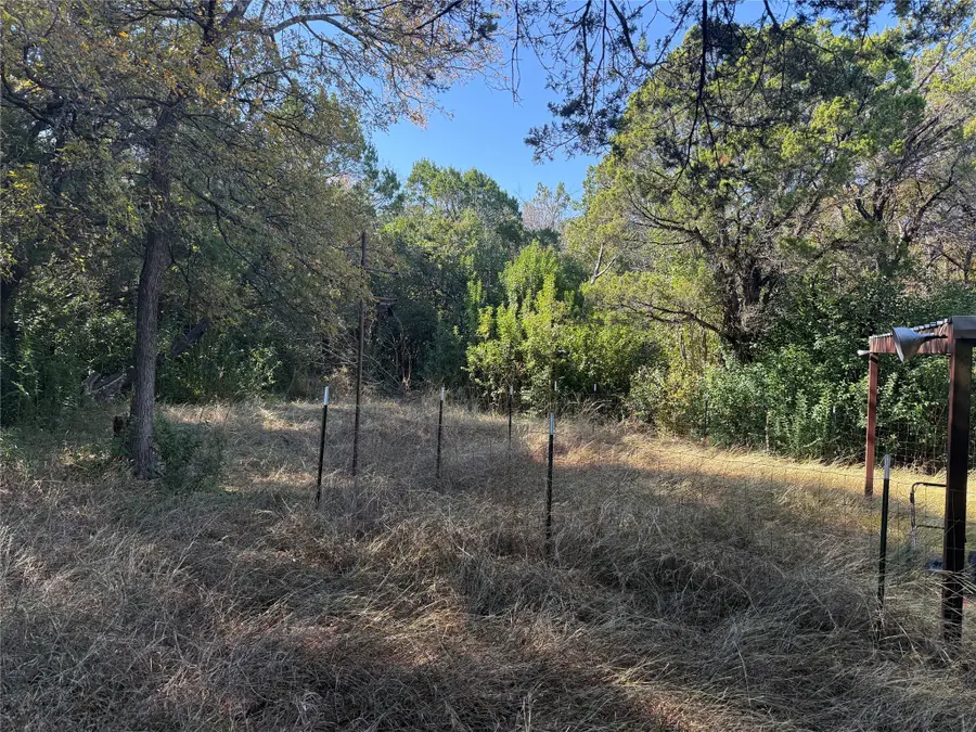 103 Valasta Street, Whitney, TX 76692 - Image #2