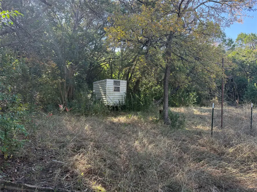 103 Valasta Street, Whitney, TX 76692 - Image #3