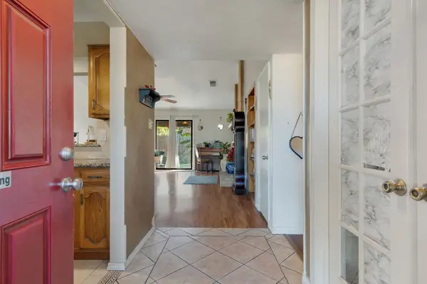 2408 Brookdale Drive, Arlington, TX 76014