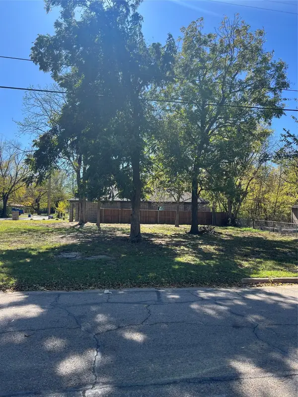 618 Freeman Street, Sulphur Springs, TX 75482
