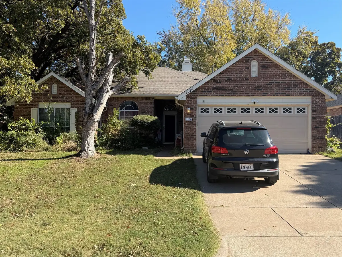 7924 Woodland Drive, North Richland Hills, TX 76182 - Image #1