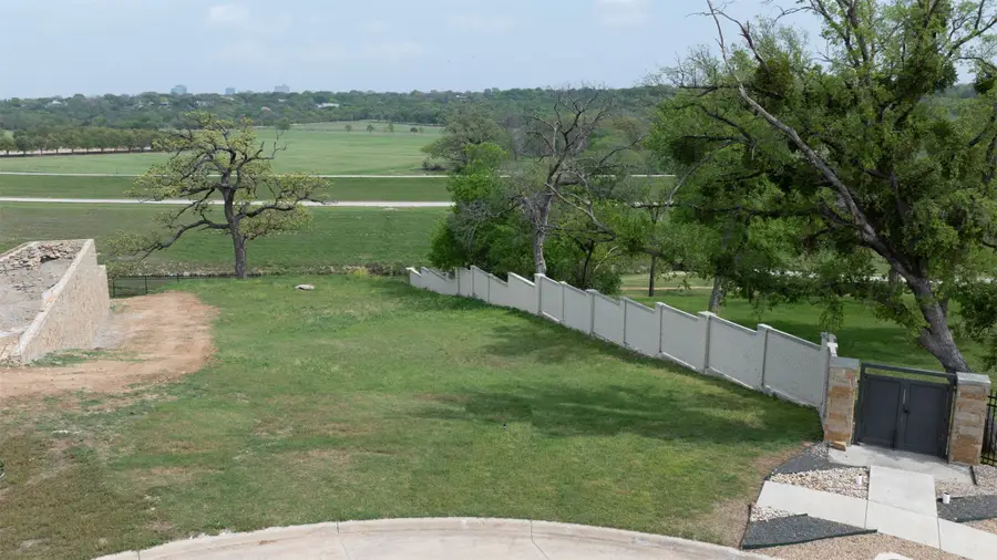 225 Clementine Court, Fort Worth, TX 76114 - Image #3