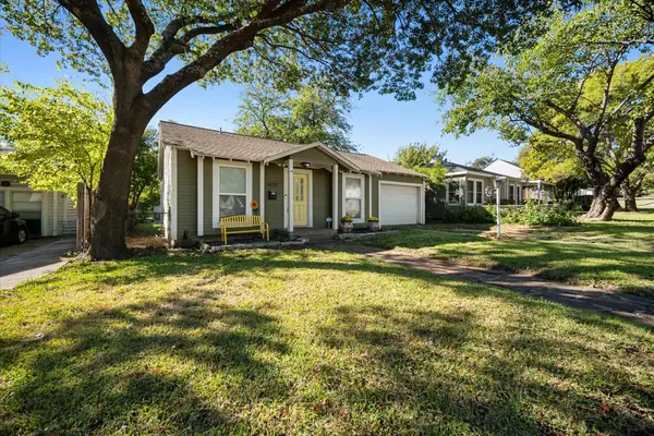 4029 Lovell Avenue, Fort Worth, TX 76107