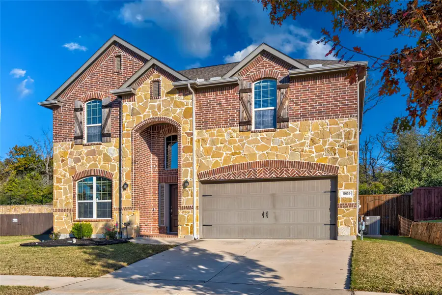 1909 Nob Hill Court, Denton, TX 76210 - Image #2