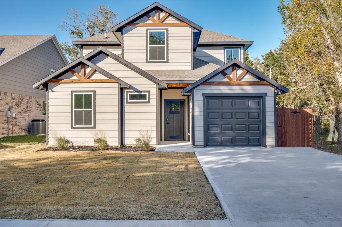 1013 Murphy Street, Gainesville, TX 76240 - Image #1