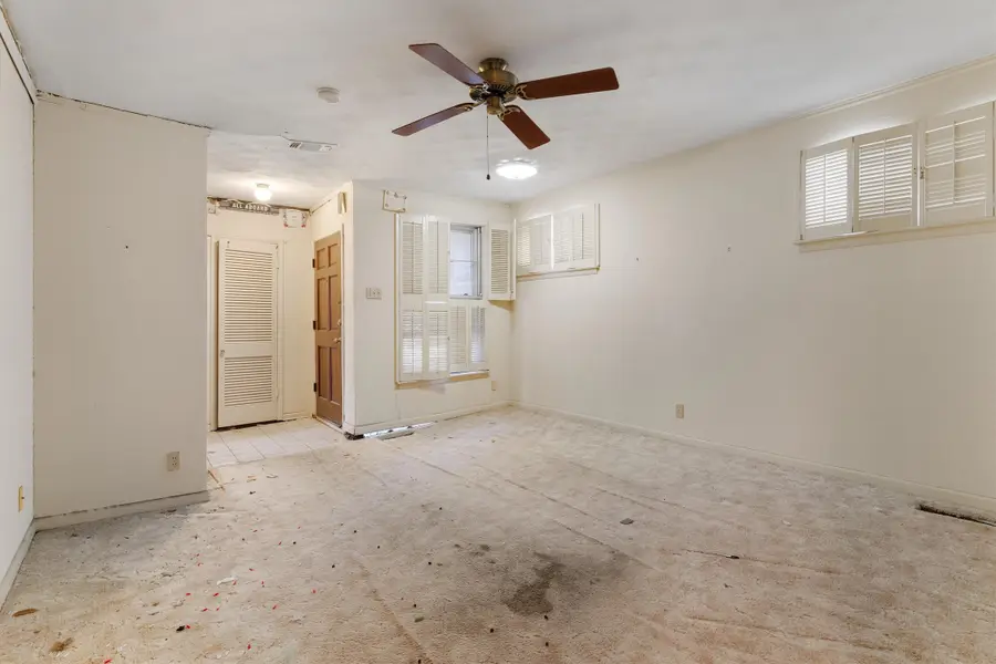 2014 Canterbury Street, Irving, TX 75062 - Image #2