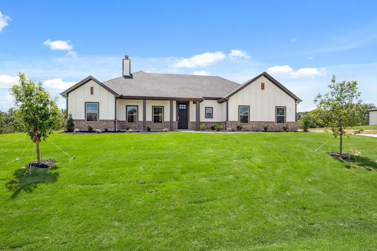 211 Cr-4690, Boyd, TX 76023 - Image #1