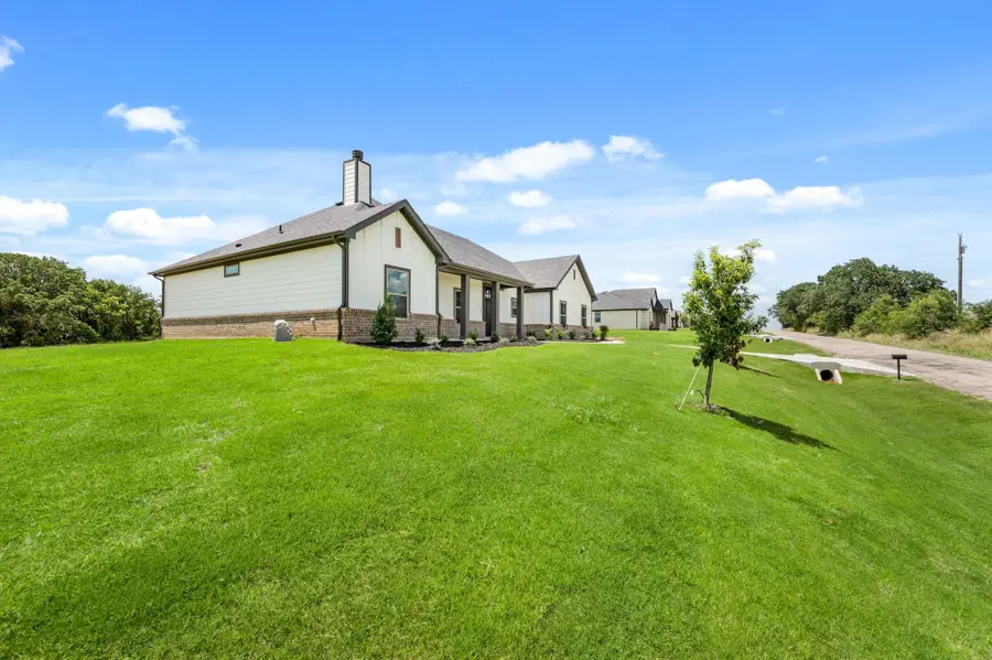 211 Cr-4690, Boyd, TX 76023 - Image #2