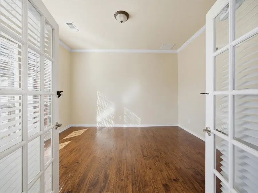 4409 Grassy Glen Drive, Corinth, TX 76208 - Image #3