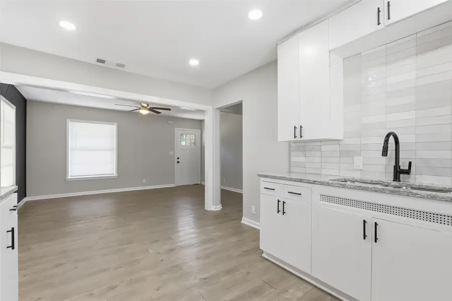 4816 Marks Place, Fort Worth, TX 76116 - Image #3