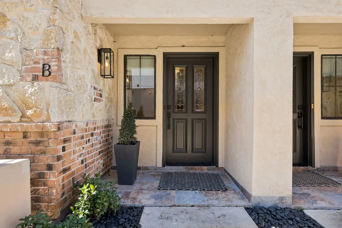 5804 Hudson Street #B, Dallas, TX 75206 - Image #1