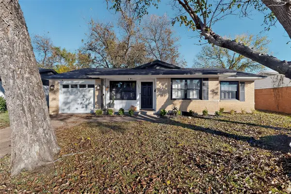 1725 Emerald Street, Grand Prairie, TX 75051