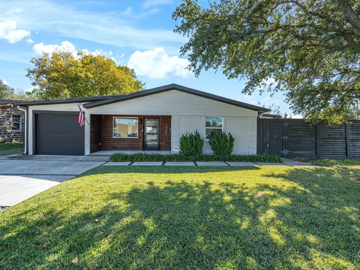 13906 Dennis Lane, Farmers Branch, TX 75234 - Image #1