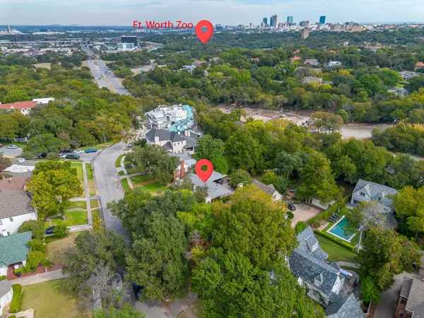 2415 Rogers Avenue, Fort Worth, TX 76109