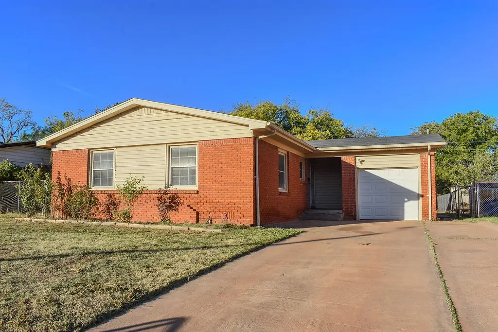 1964 Bridge Avenue, Abilene, TX 79603 - Image #1