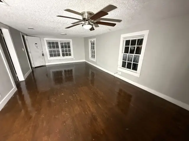 402 W 4th Street #1, Kaufman, TX 75142 - Image #3