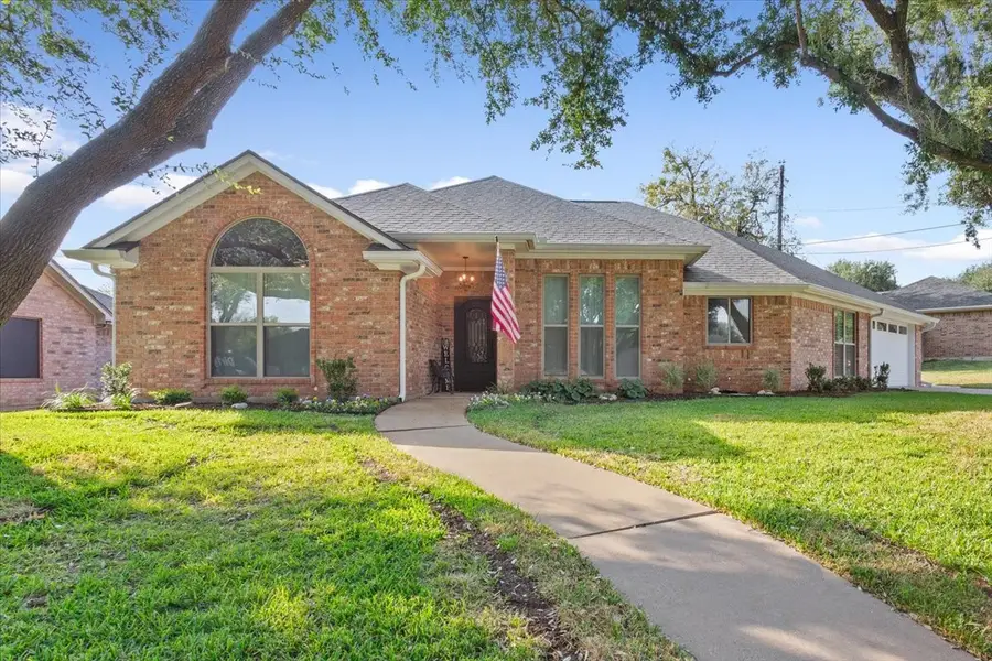 311 Neely Road, Hewitt, TX 76643 - Image #2