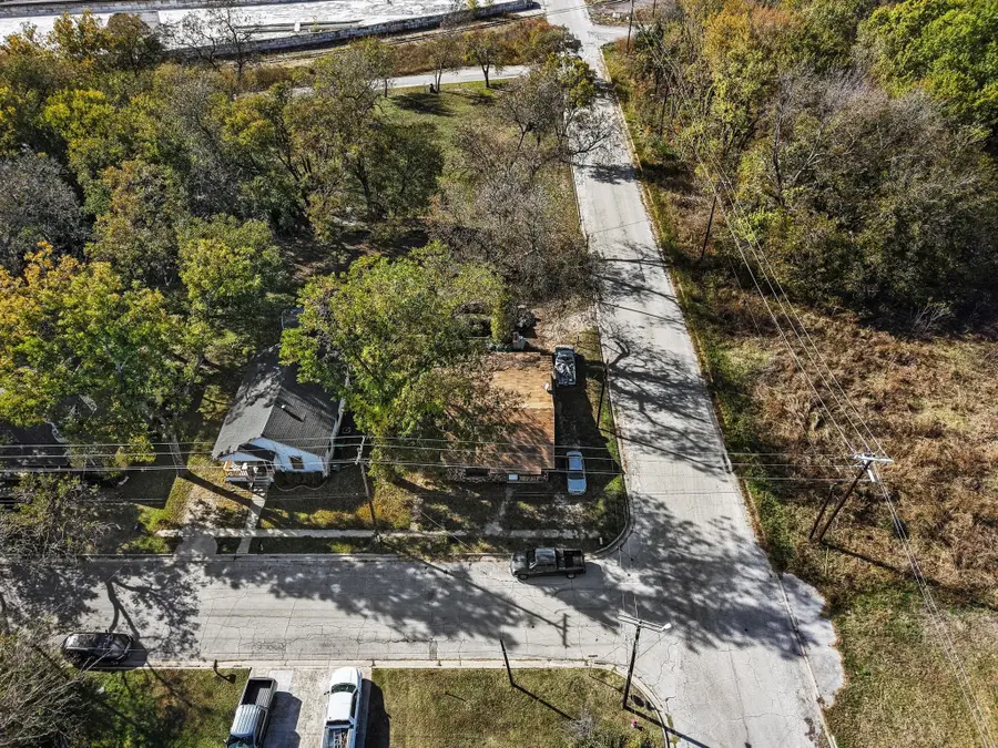 625 Denison Street, Gainesville, TX 76240 - Image #2