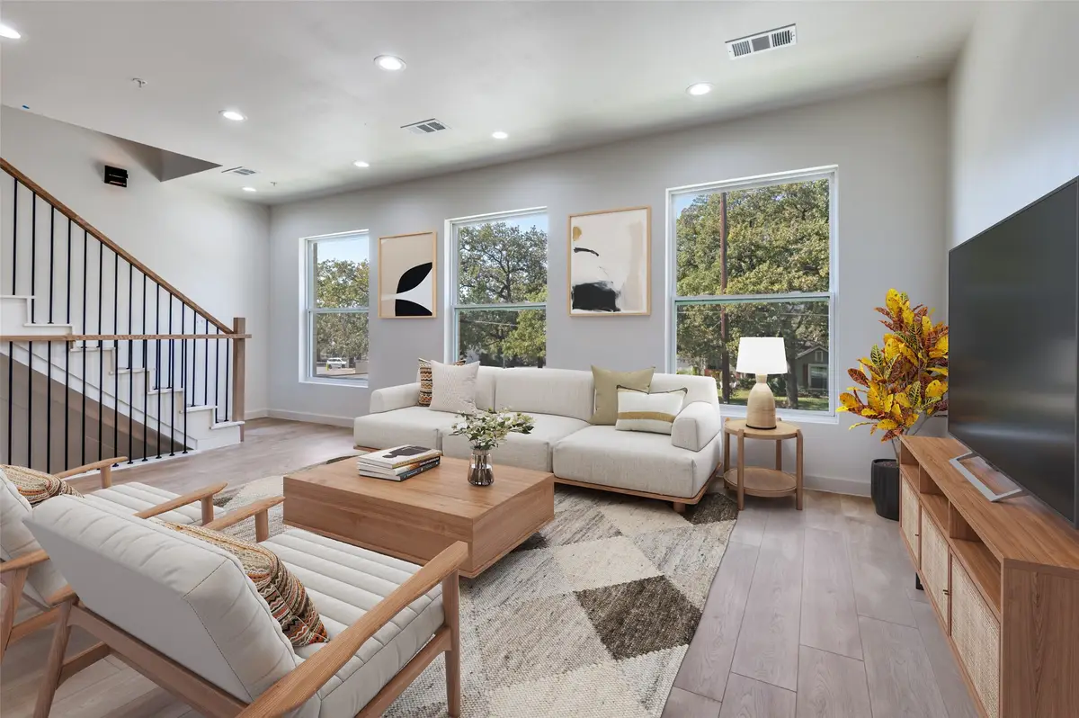 508 S Oconnor Road, Irving, TX 75060 - Image #1