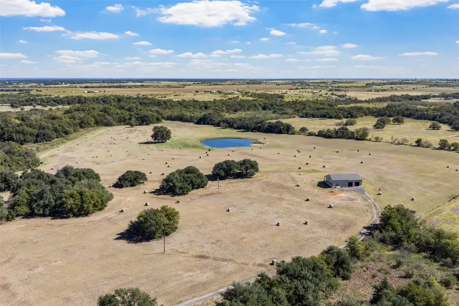 684 County Road 473, Lott, TX 76656 - Image #2
