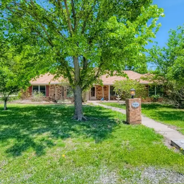 3106 Sanger Creek Way, Waxahachie, TX 75165