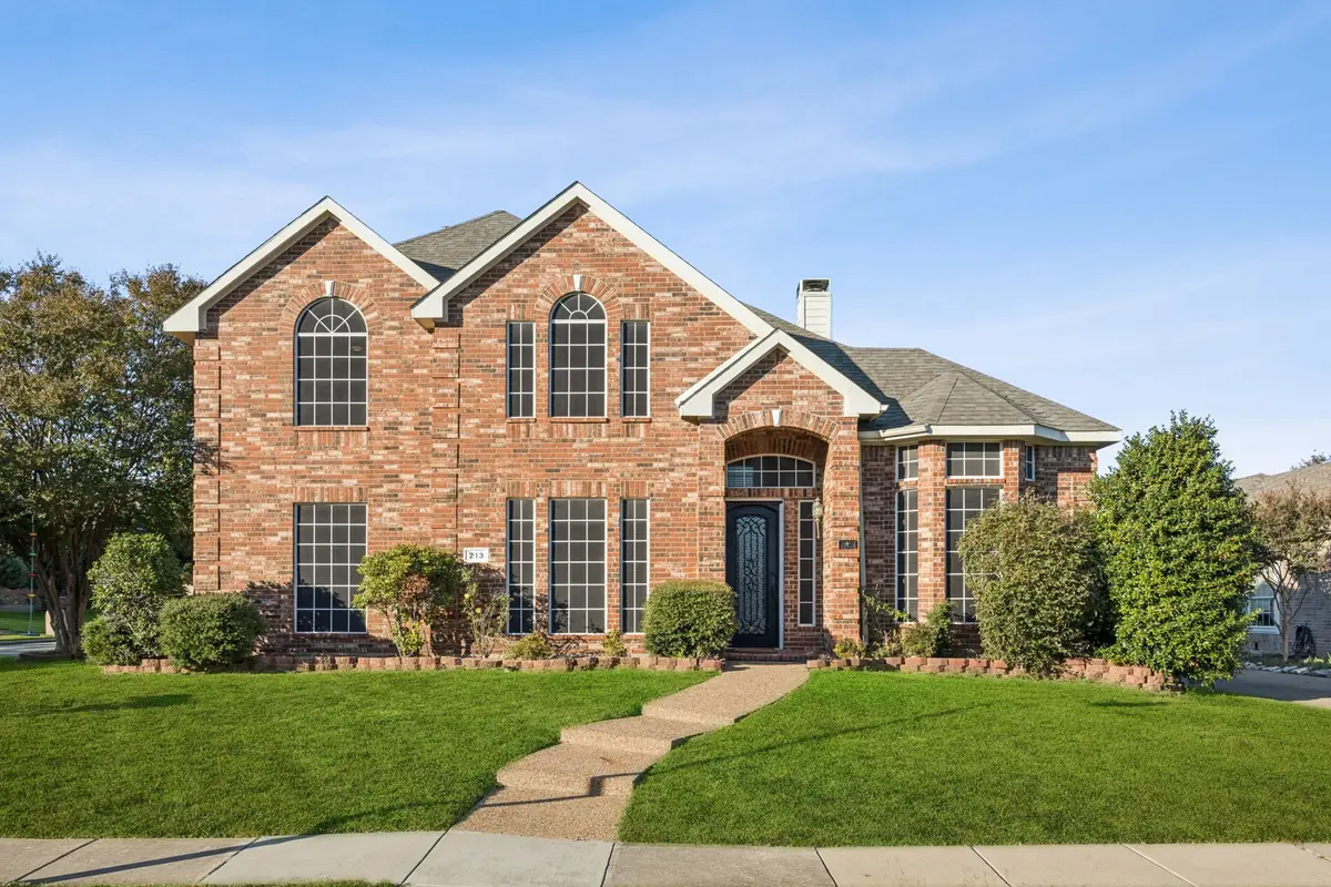 213 Sherwood Drive, Murphy, TX 75094 - Image #1