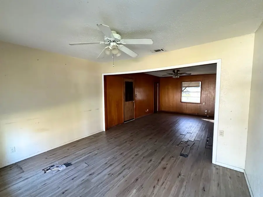 2504 Johnson Circle, Caddo Mills, TX 75135 - Image #2