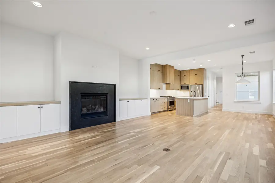 5600 Ellsworth Avenue, Dallas, TX 75206 - Image #2