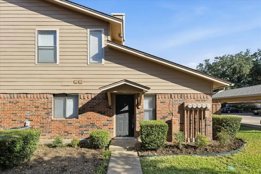 5668 Cedar Creek Drive, Benbrook, TX 76109 - Image #3