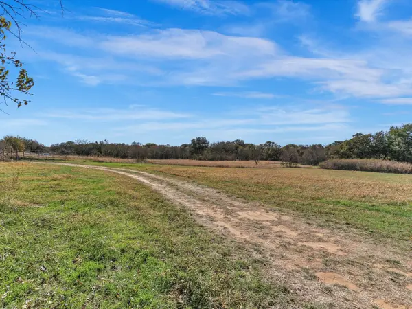 6334 Barrel Springs Road, Nocona, TX 76255