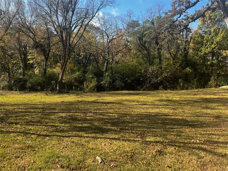 631 Kerby Drive, Denison, TX 75020 - Image #2