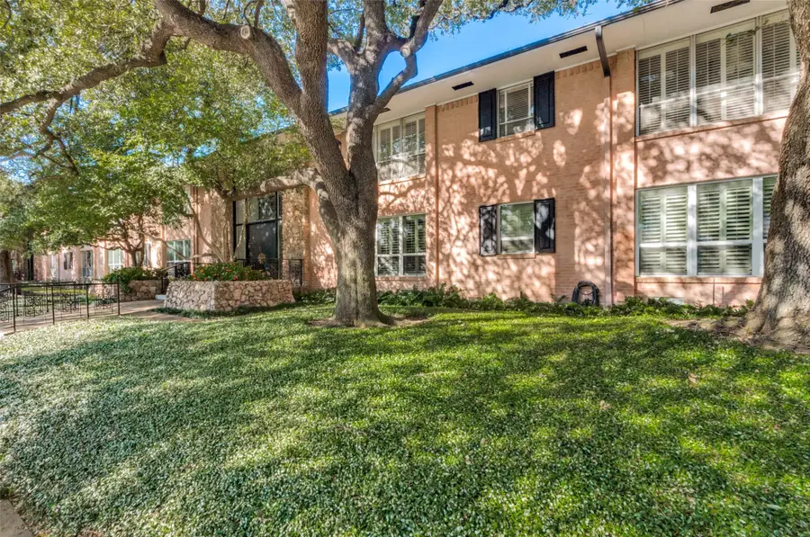 6319 Bandera Avenue #B, Dallas, TX 75225 - Image #2