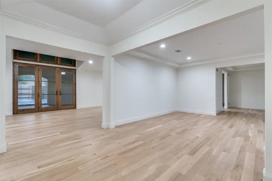 4426 Laren Lane, Dallas, TX 75244 - Image #2