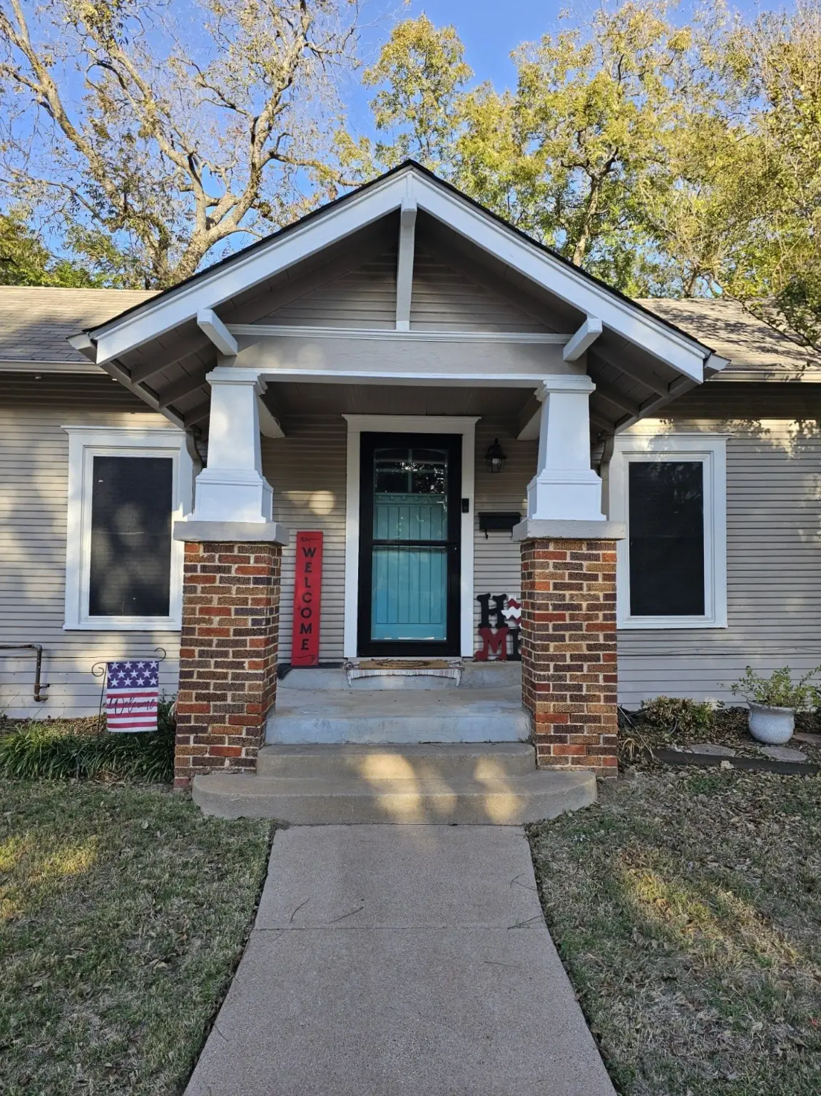 101 S Pendell Avenue, Cleburne, TX 76033 - Image #1