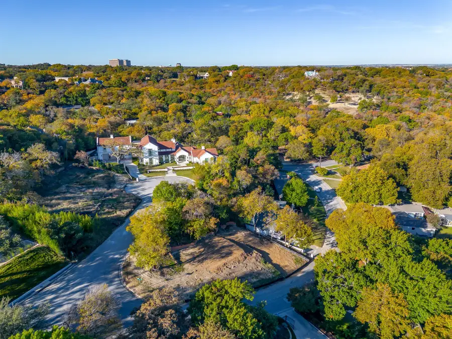 1732 Merrick Street, Fort Worth, TX 76107 - Image #2