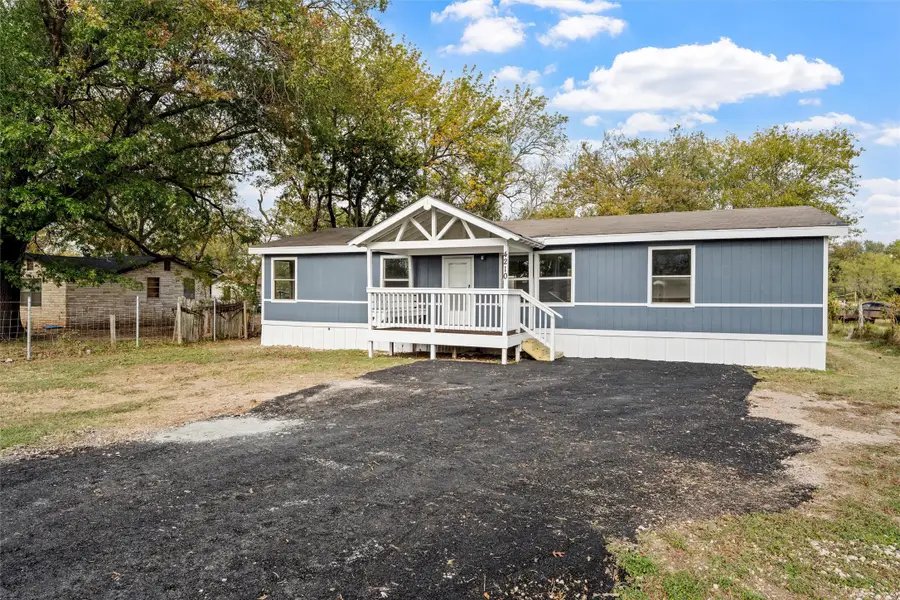 4210 Wheeler Street, Bellmead, TX 76705 - Image #2
