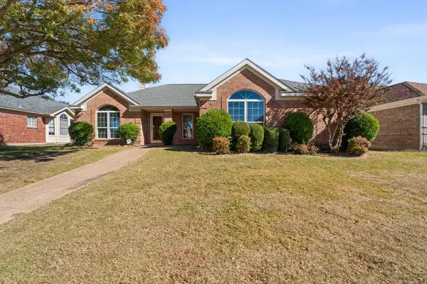 1704 Willow Creek, Mesquite, TX 75181