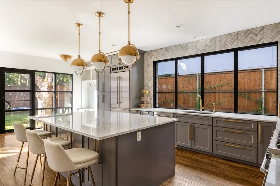 6034 Martel Avenue, Dallas, TX 75206 - Image #2