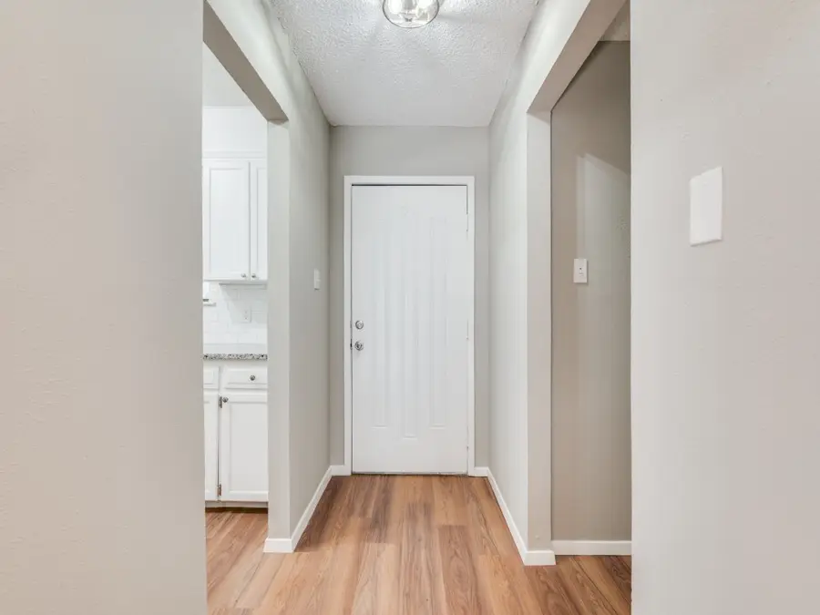 1304 Trammell Drive, Benbrook, TX 76126 - Image #3