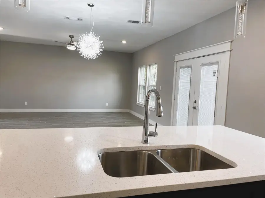 1806 Fuller Street, Greenville, TX 75401 - Image #3