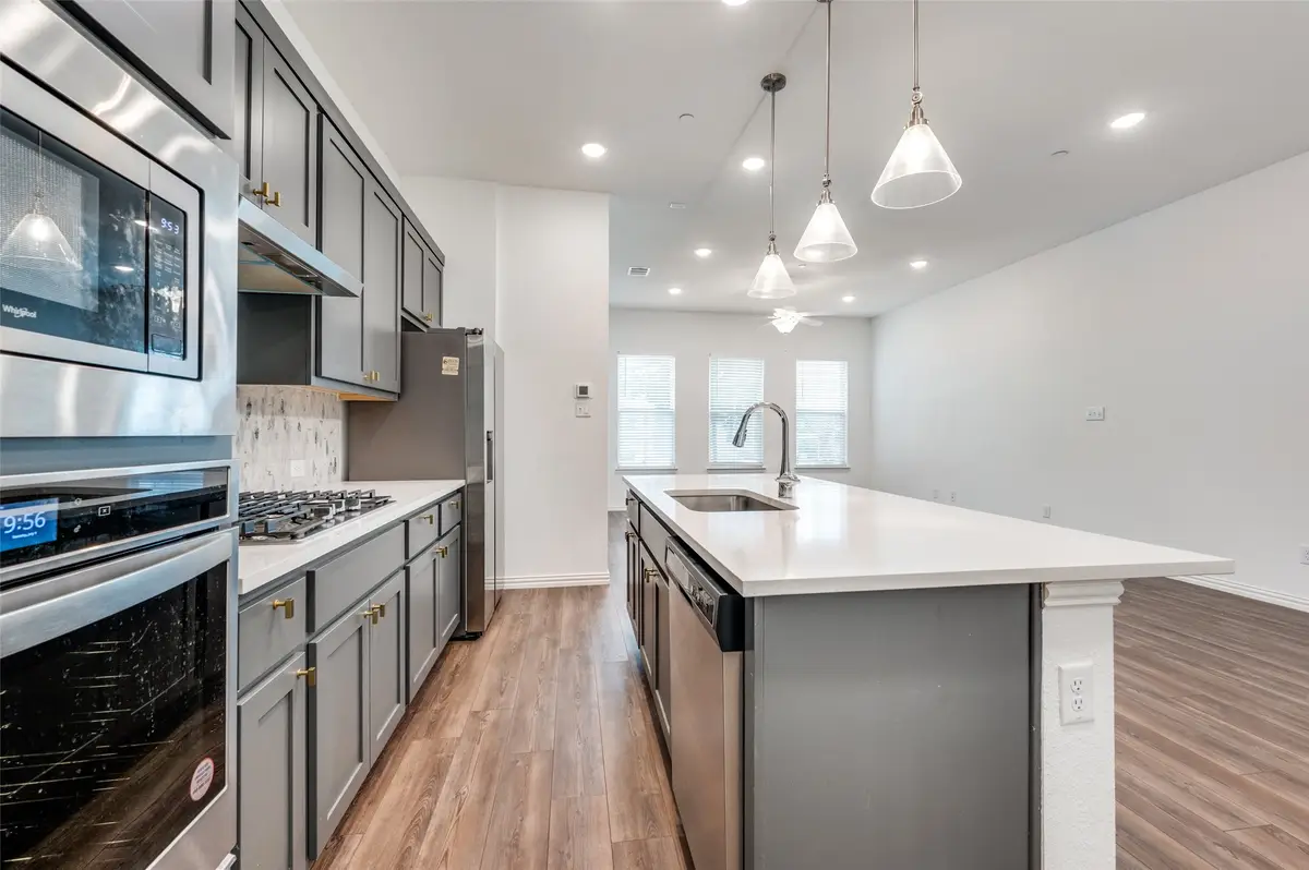 9912 Schramm Street, Irving, TX 75063 - Image #1