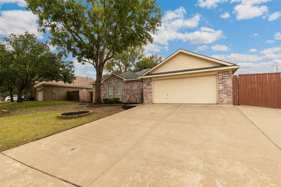 3103 Mulholland Road, Corinth, TX 76210 - Image #3