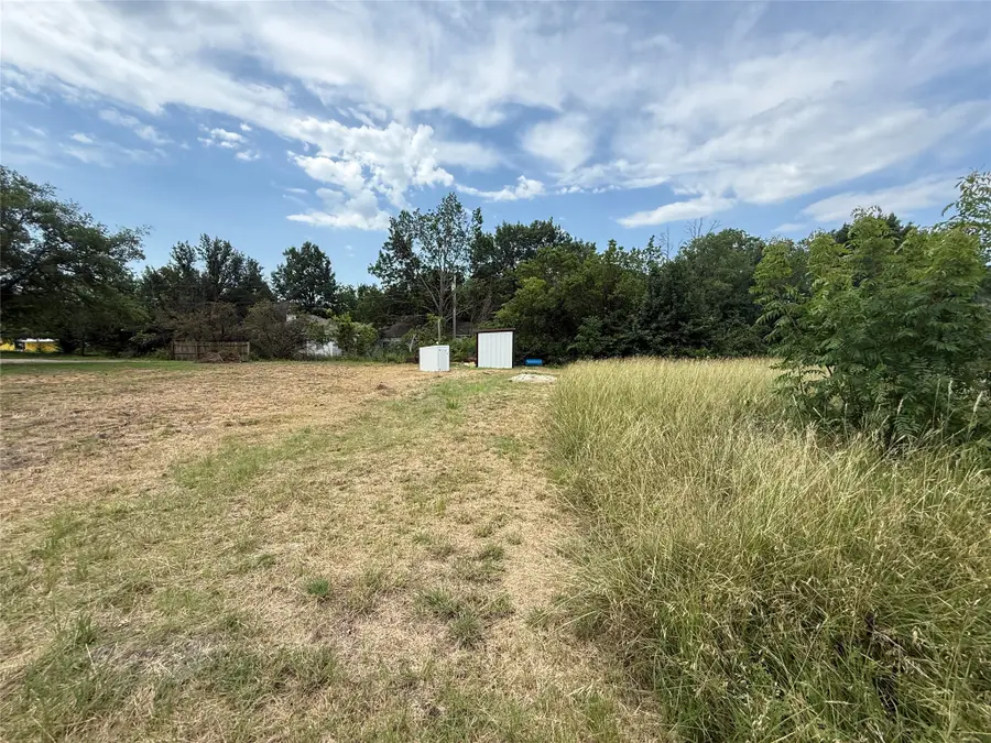 4724 E University Drive, Denton, TX 76208 - Image #2