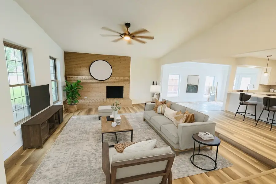 553 Doral Place, Garland, TX 75043 - Image #2