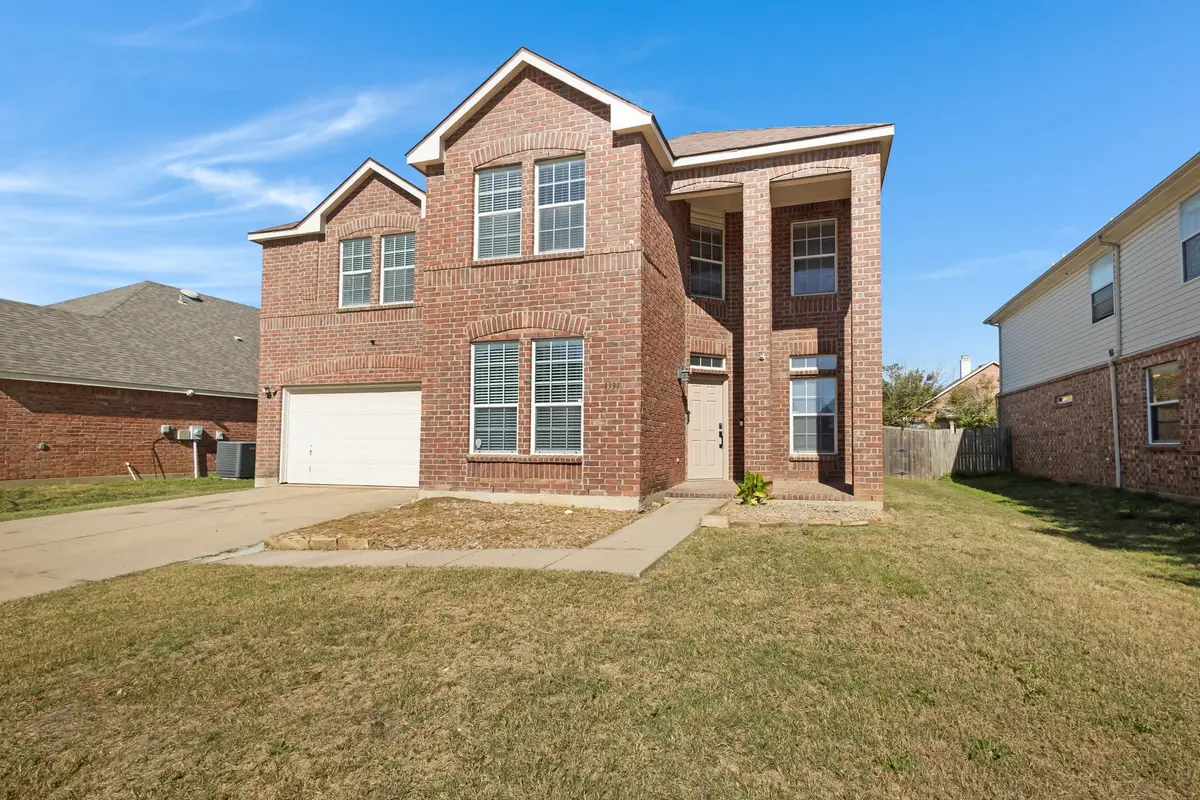 1937 Caddo Springs Drive, Justin Roanoke, TX 76247 - Image #1