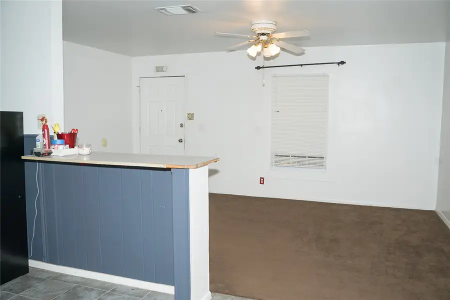 2513 Janice Lane, Fort Worth, TX 76112 - Image #3