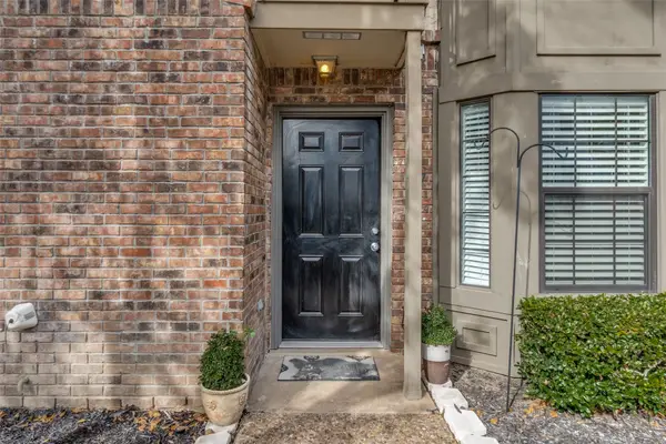 8750 Park Lane #157, Dallas, TX 75231