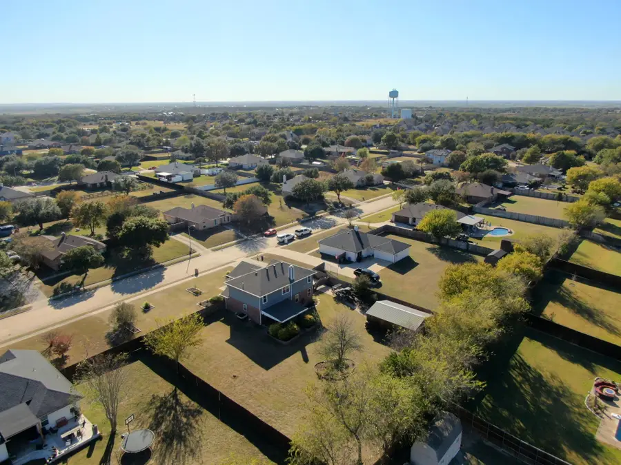 951 Hill Meadow Drive, Midlothian, TX 76065 - Image #2